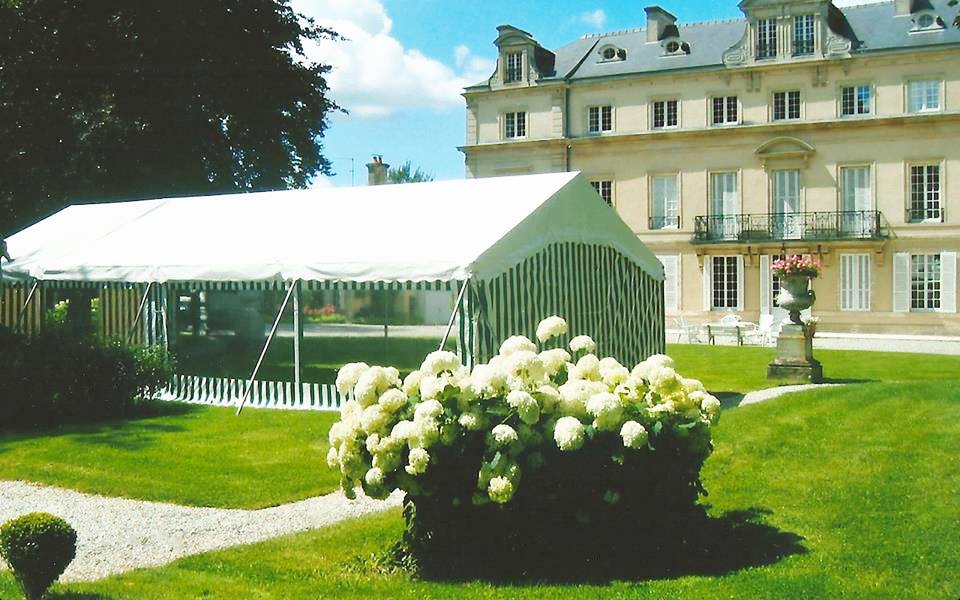 Location de chapiteaux, mariage, fiançailles, évènements sportifs